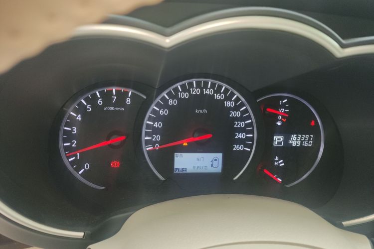 日产 贵士 2018 汽车图片 #16