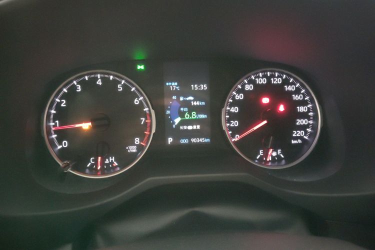 Toyota RAV4 2021 car image #16