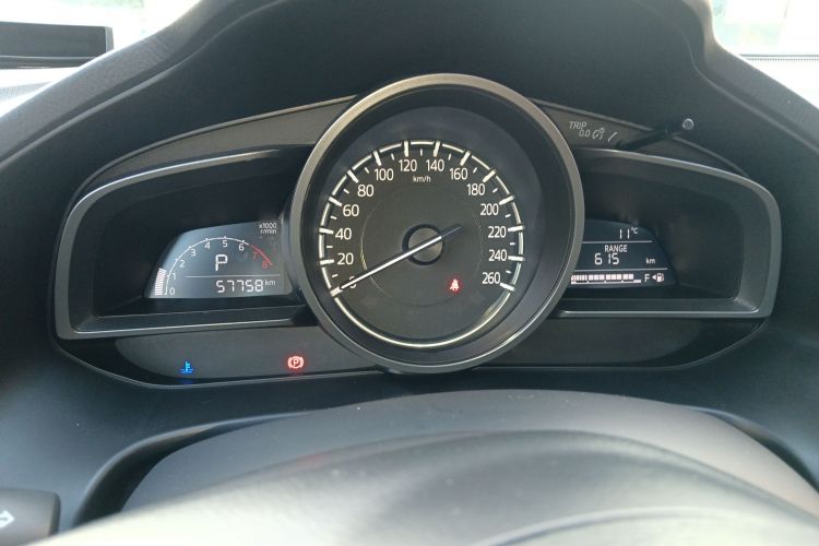 Mazda 3 Axela 2018 imagem de carro #16