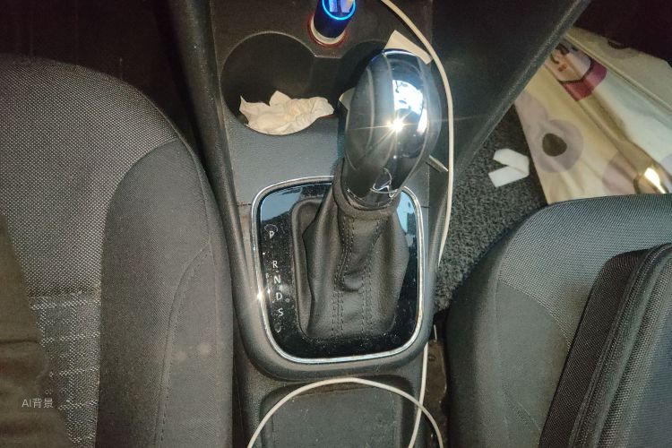 Polo 2016 car image #16
