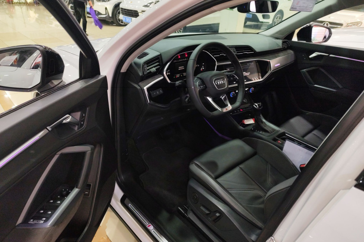 Audi Q3 Sportback 2022 #16 Audi Q3 Sportback 2022 imagem de carro #16