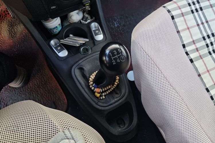 BYD F0 2015 car image #16