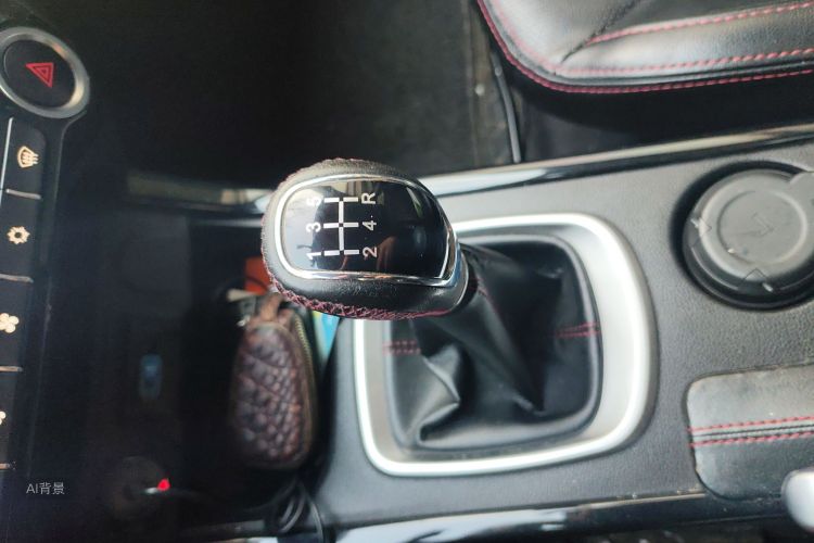 Kaiyi X3 2018 car image #16