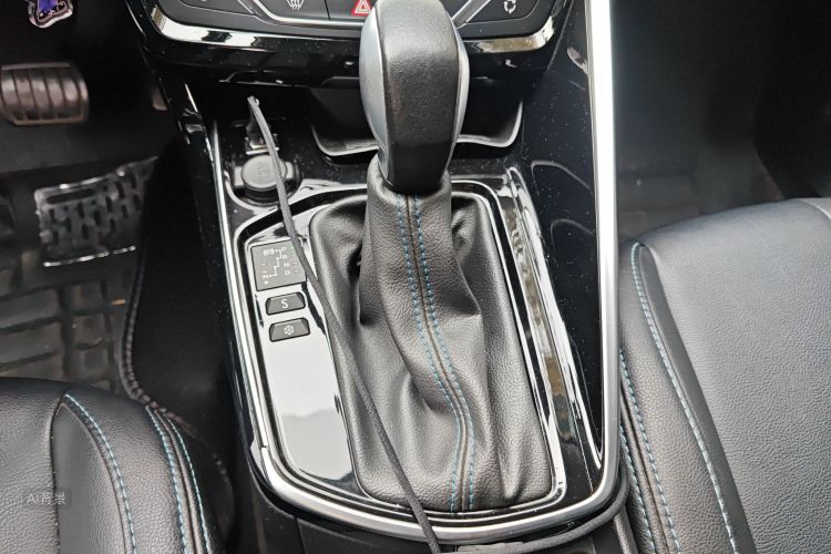 Peugeot 308 2018 #16 Peugeot 308 2018 car image #16