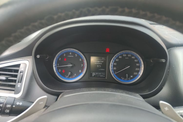 Suzuki S-Cross 2014 immagine di auto #16