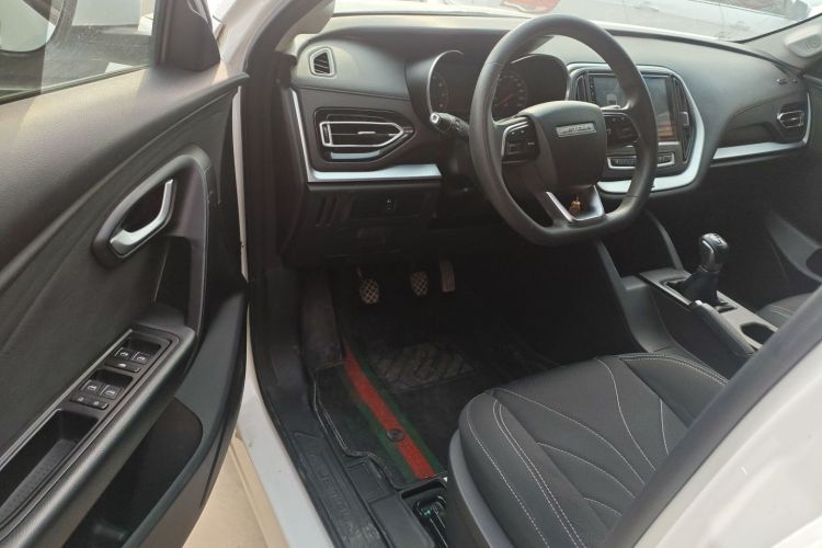 X70M 2020 car image #16