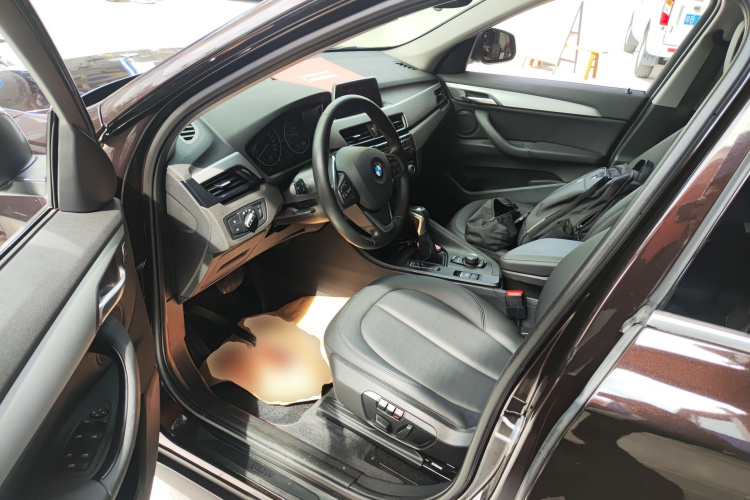 BMW X1 2017 car image #16