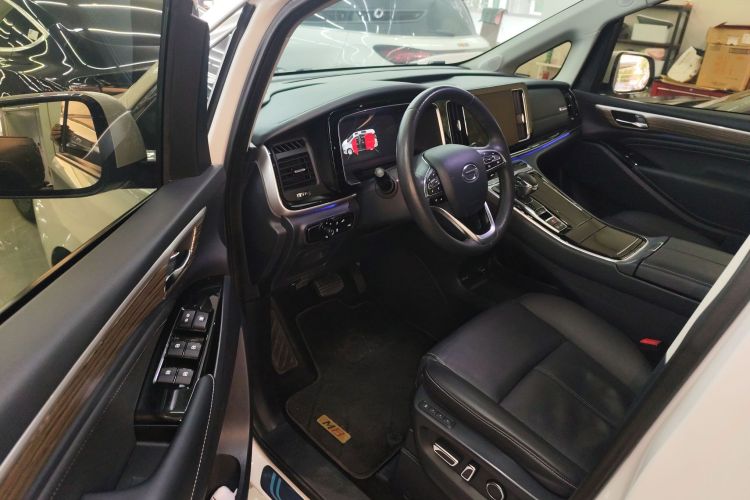 GAC Trumpchi M8 2023 #16 GAC Trumpchi M8 2023 car image #16