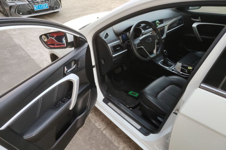 Emgrand 2017 #16 Emgrand 2017 car image #16