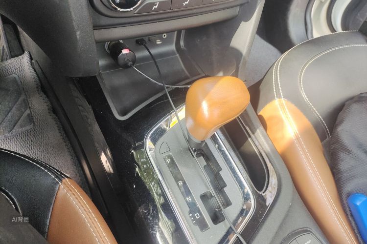 Soueast DX7 2018 #16 Soueast DX7 2018 immagine di auto #16