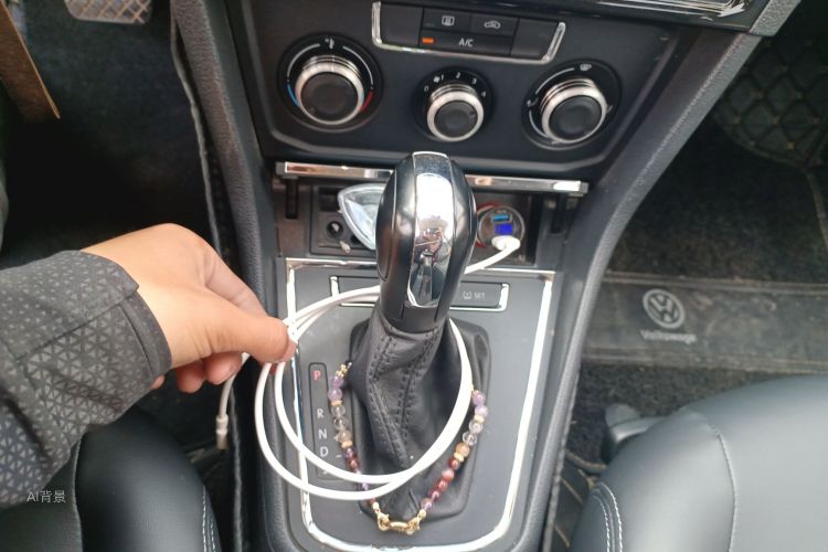 Volkswagen C-Trek 2018 immagine di auto #16