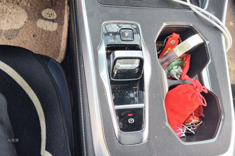 GAC Trumpchi GS3 2023 car image #16