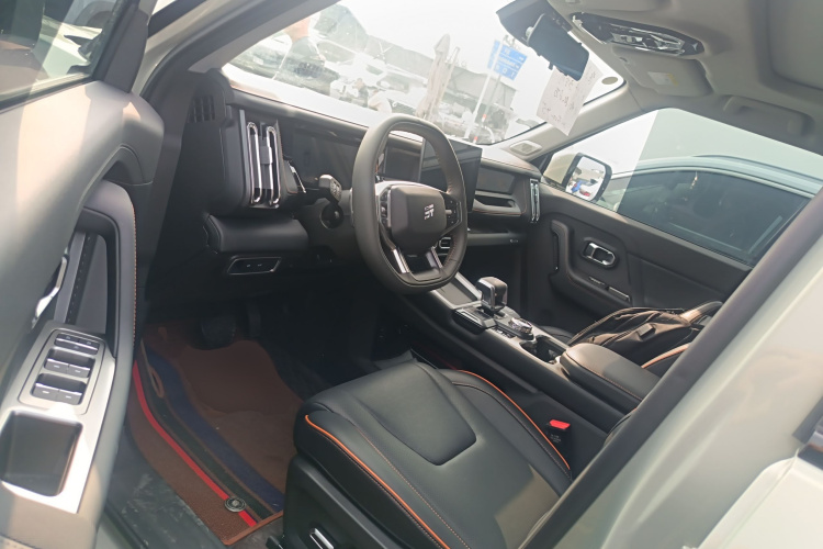 Jetour Freeman 2025 car image #16