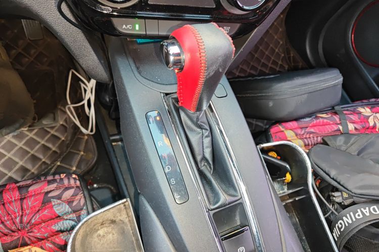 Honda XR-V 2016 car image #16