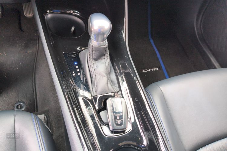 Toyota C-HR 2020 #16 Toyota C-HR 2020 immagine di auto #16