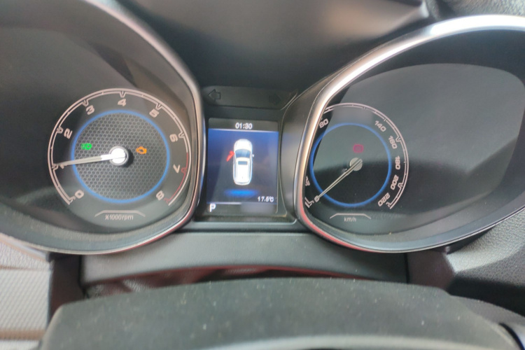 Chery Tiggo 5 2015 #16 Chery Tiggo 5 2015 immagine di auto #16