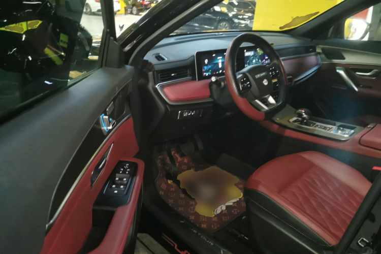 X70 PLUS 2024 car image #16