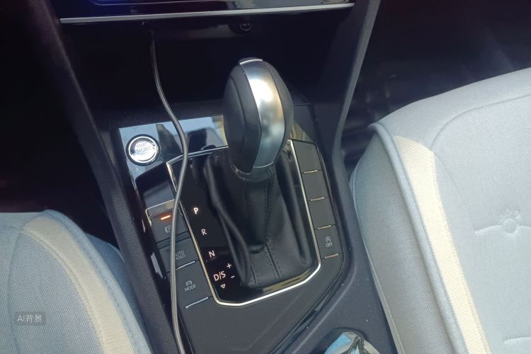 Volkswagen Tharu 2025 car image #16