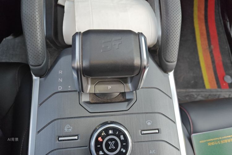 Jetour Traveller 2024 car image #16