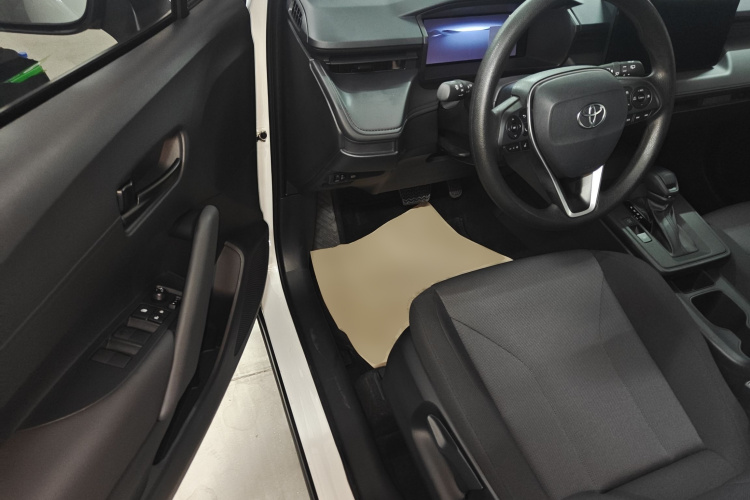 Toyota Frontlander 2025 #16 Toyota Frontlander 2025 immagine di auto #16