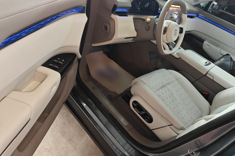 极氪 极氪7X 2025 汽车图片 #16