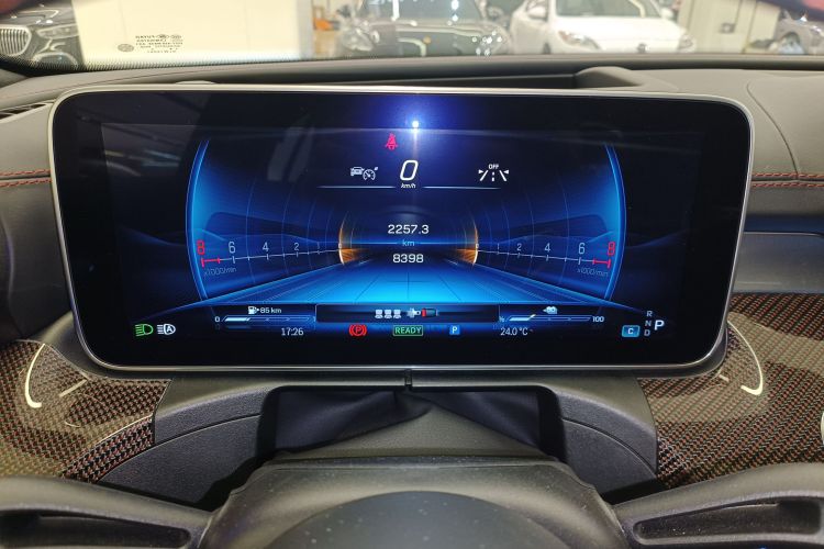 Mercedes-Benz C AMG New Energy 2024 #16 Mercedes-Benz C AMG New Energy 2024 car image #16