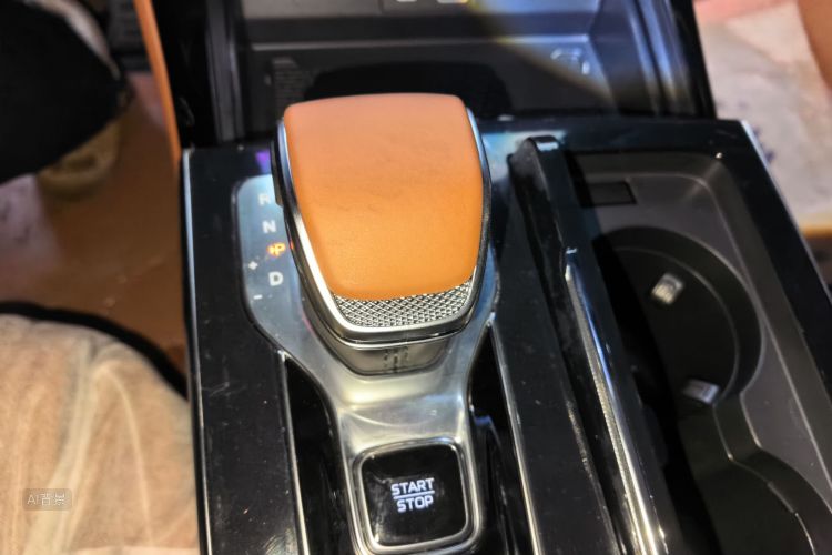 HongQi H9 2025 #16 HongQi H9 2025 immagine di auto #16