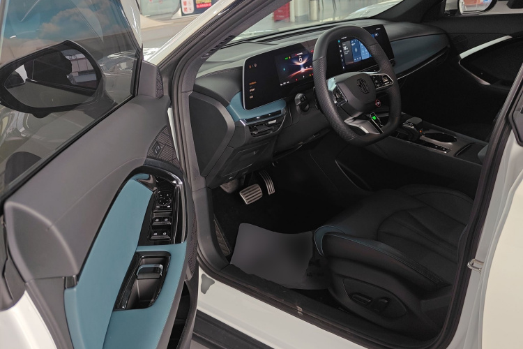 MG 7 2023 car image #16