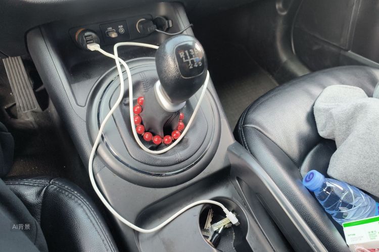 起亚 智跑 2015 汽车图片 #16