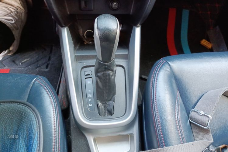 Suzuki Vitara 2016 image de voiture #16