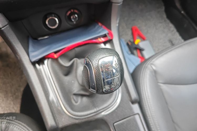 Citroen C4L 2014 car image #16