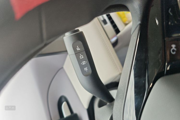 MG 4 EV 2025 #16 MG 4 EV 2025 car image #16