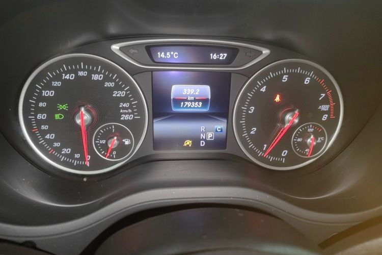 Mercedes-Benz B Class 2018 #16 Mercedes-Benz B Class 2018 car image #16