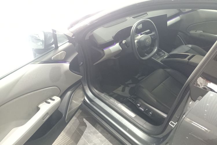 极氪 极氪007 2024 汽车图片 #16