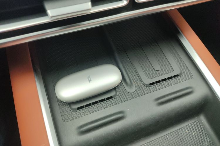 Li L6 2024 صورة سيارة #16