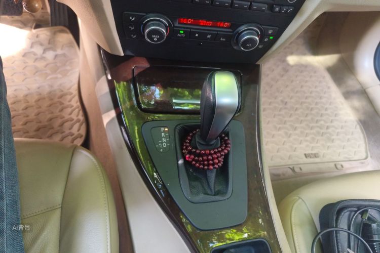 BMW 3 Series 2011 #16 BMW 3 Series 2011 immagine di auto #16