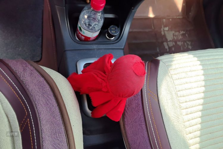 Suzuki Liana A6 2016 image de voiture #16