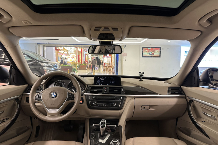 BMW 3 Series GT 2015 immagine di auto #16