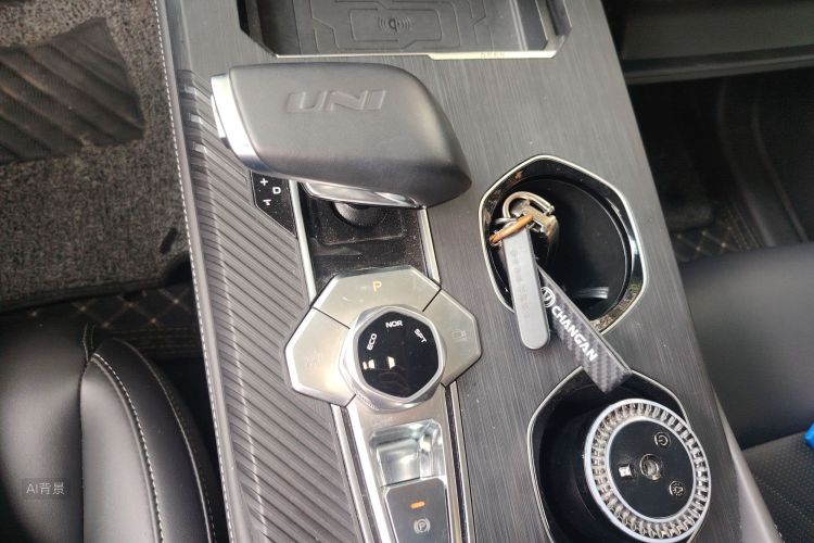 Changan UNI-K 2023 #16 Changan UNI-K 2023 car image #16