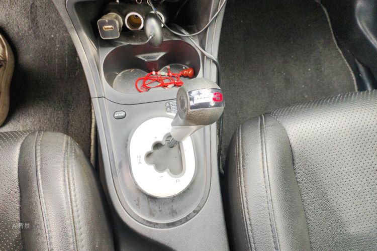 MG 3 2014 car image #16