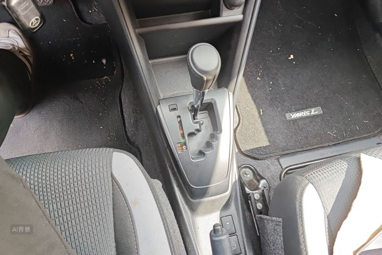 Toyota Yaris L Zhixuan 2023 صورة سيارة #16