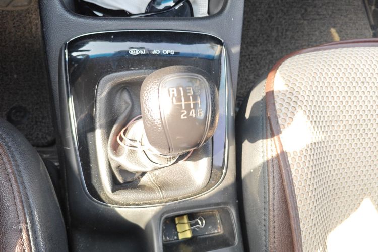 Kia K3 2018 #16 Kia K3 2018 car image #16