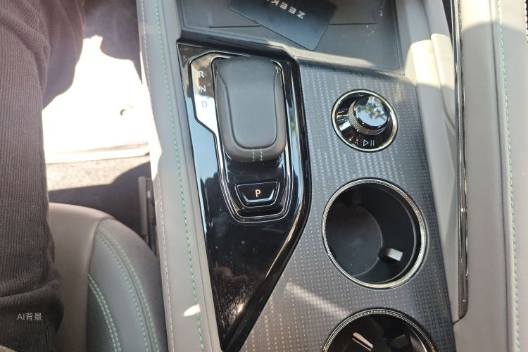 Zeekr 001 2023 immagine di auto #16