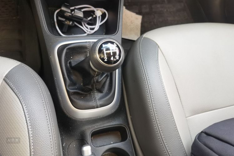 Kia Pegas 2019 image de voiture #16