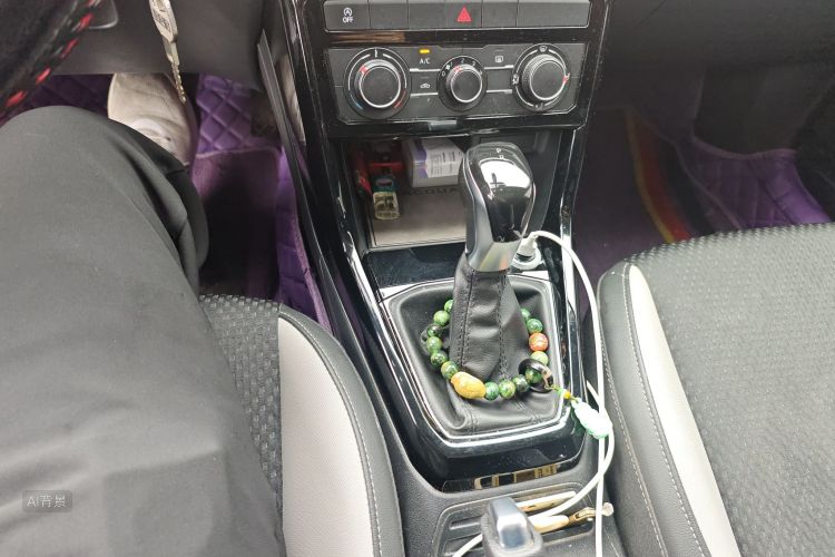 Volkswagen Tacqua 2020 изображение автомобиля #16