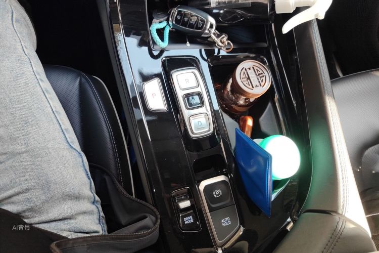 Hyundai Custo 2025 car image #16