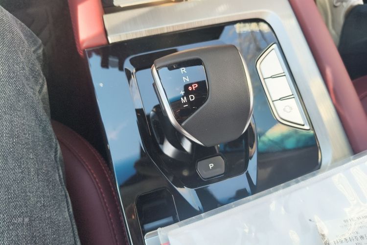 Jetour X70 2024 #16 Jetour X70 2024 car image #16