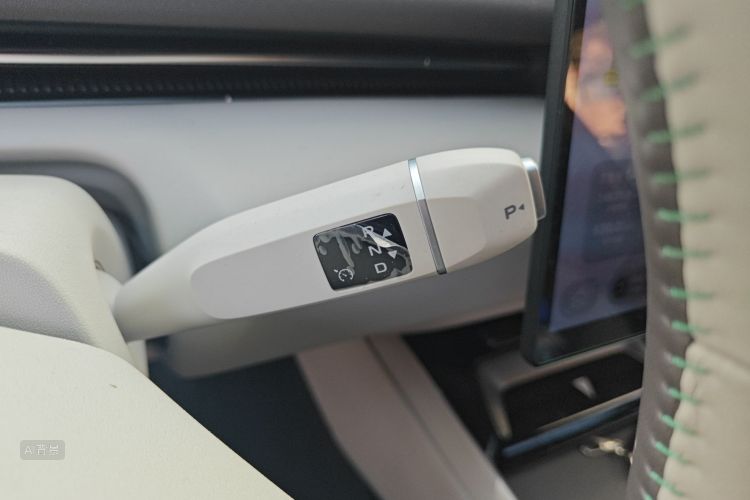 Deepal L07 2025 изображение автомобиля #16