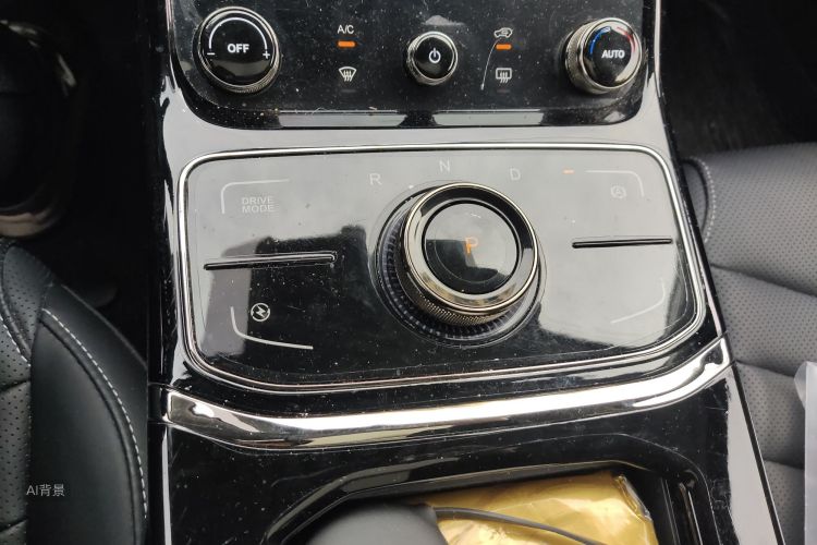 哪吒汽车 哪吒U 2023 汽车图片 #16