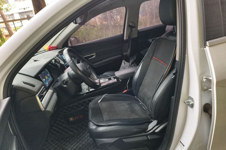 BYD Song Pro 2019 #16 BYD Song Pro 2019 car image #16